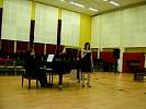 20100417_merenyi_nicolette_onallo_estje_10.JPG